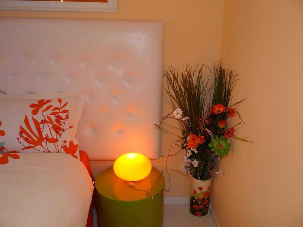 Orange Flower Apartments 1 Sofia Rom bilde